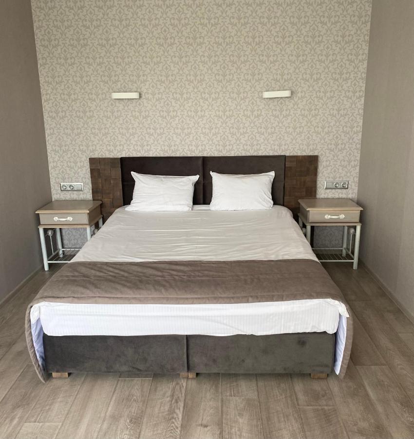 טרנופיל Pallada Hotel מראה חיצוני תמונה