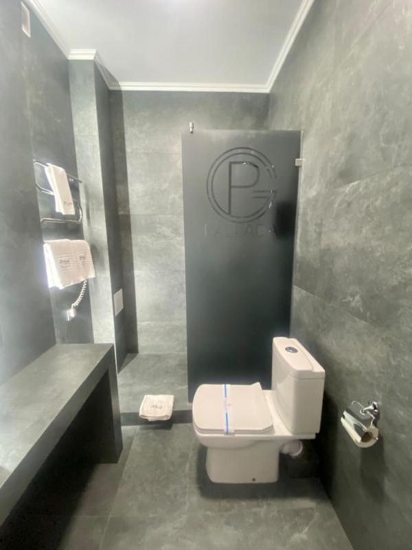 טרנופיל Pallada Hotel מראה חיצוני תמונה