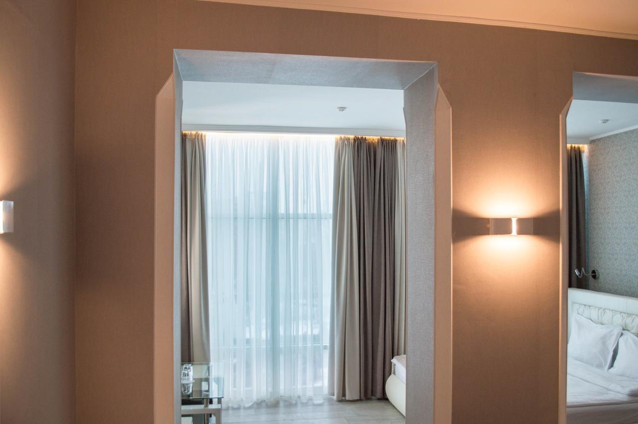 טרנופיל Pallada Hotel מראה חיצוני תמונה