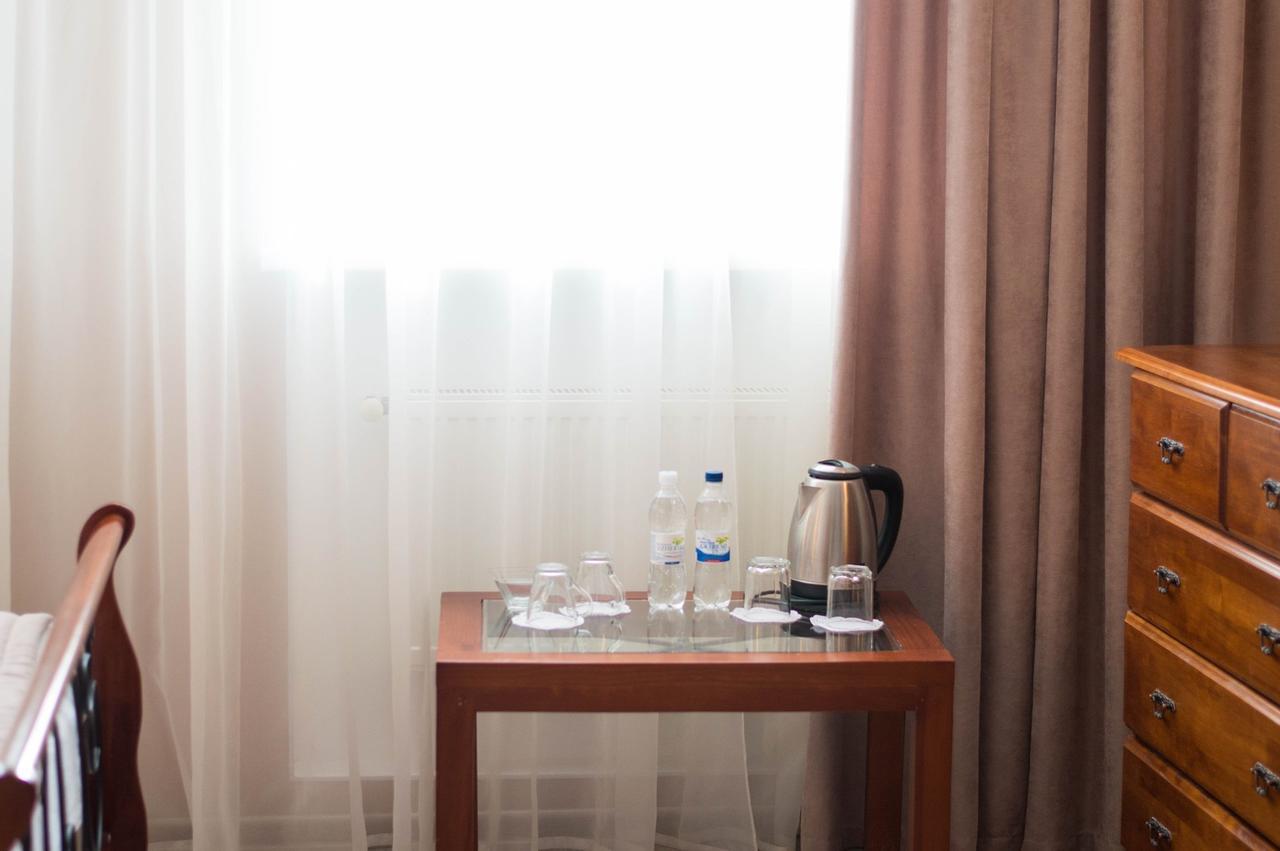 טרנופיל Pallada Hotel מראה חיצוני תמונה